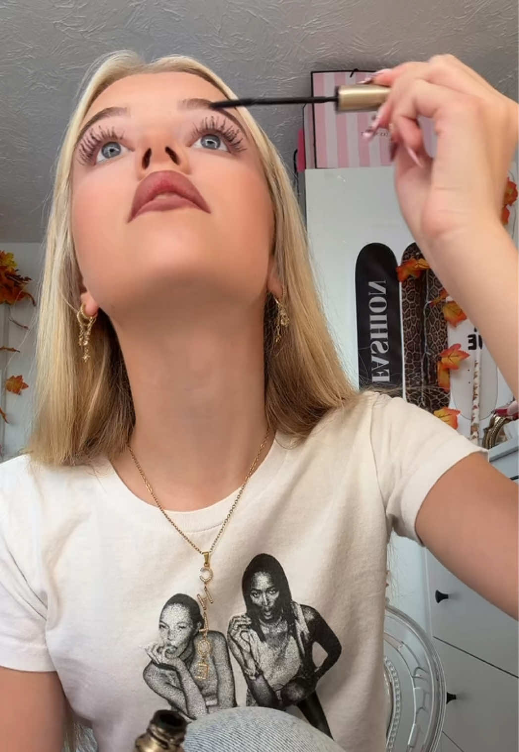 @𝐜𝐡𝐥𝐨𝐞🍸