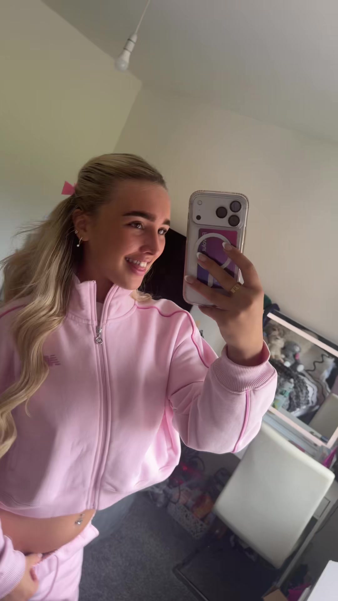 @maisie isabella little 🫦✨🍒