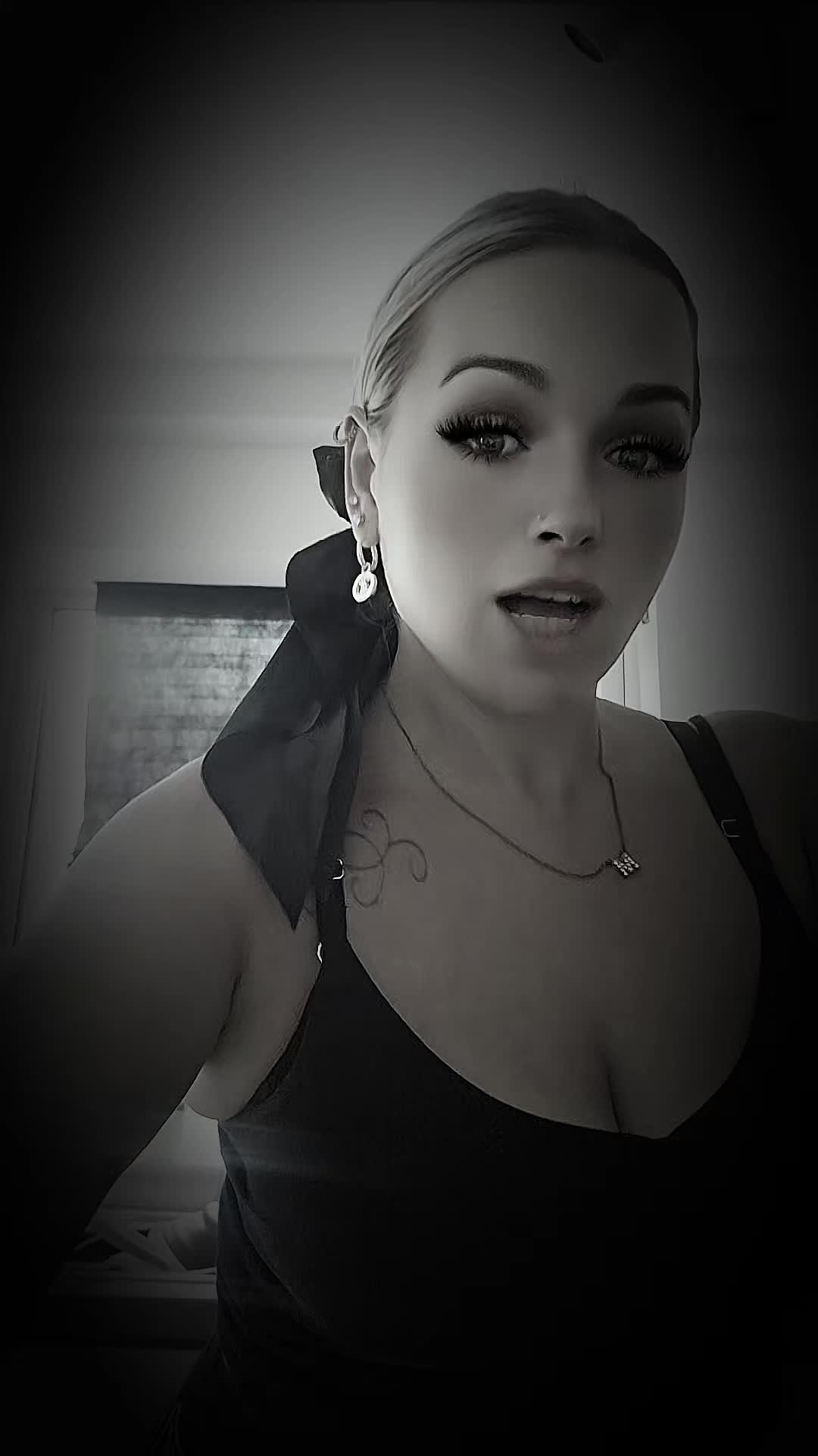 @JanetteBrvthHood🔥🧿