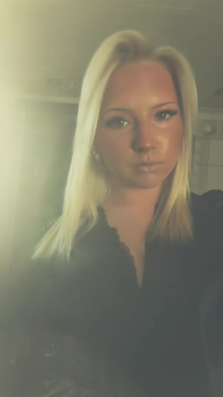 @𝒥𝒶𝓈𝓂𝒾𝓃ℯ🥂