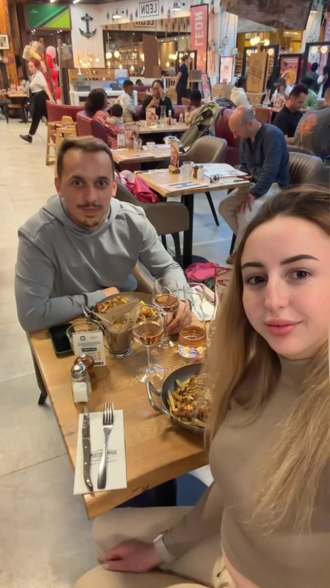 @Minune Adi 🇬🇧