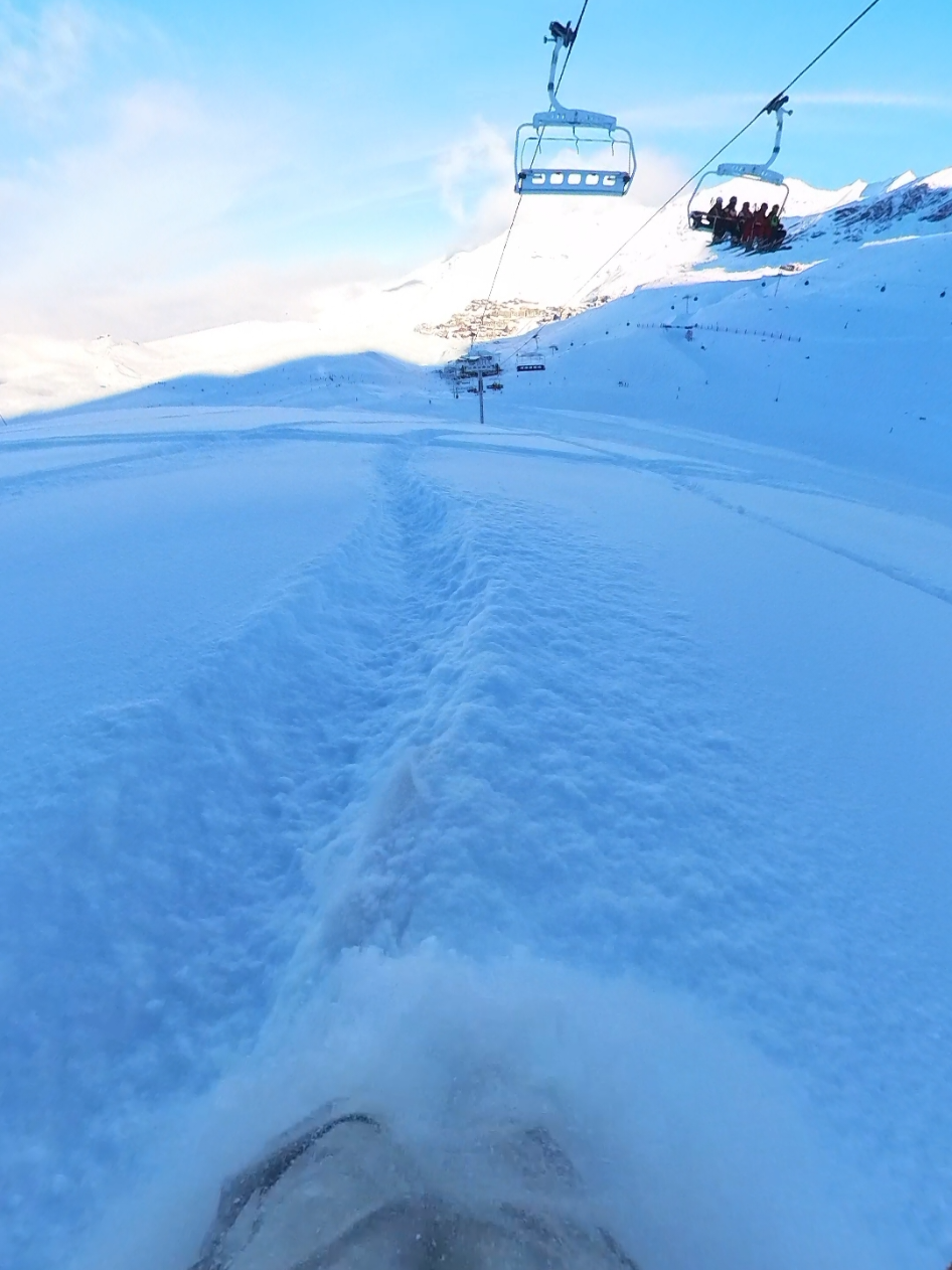 @cam_skis_pow