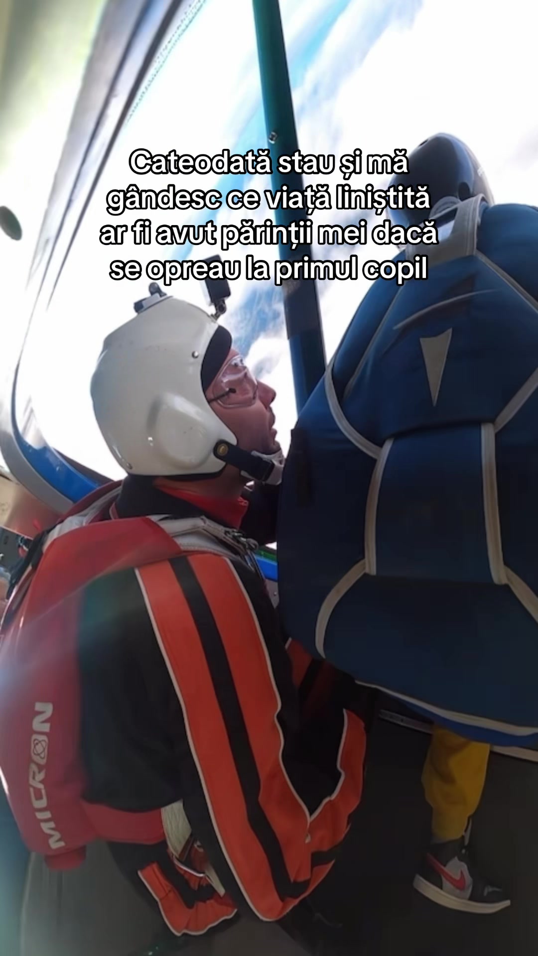 @ana ★