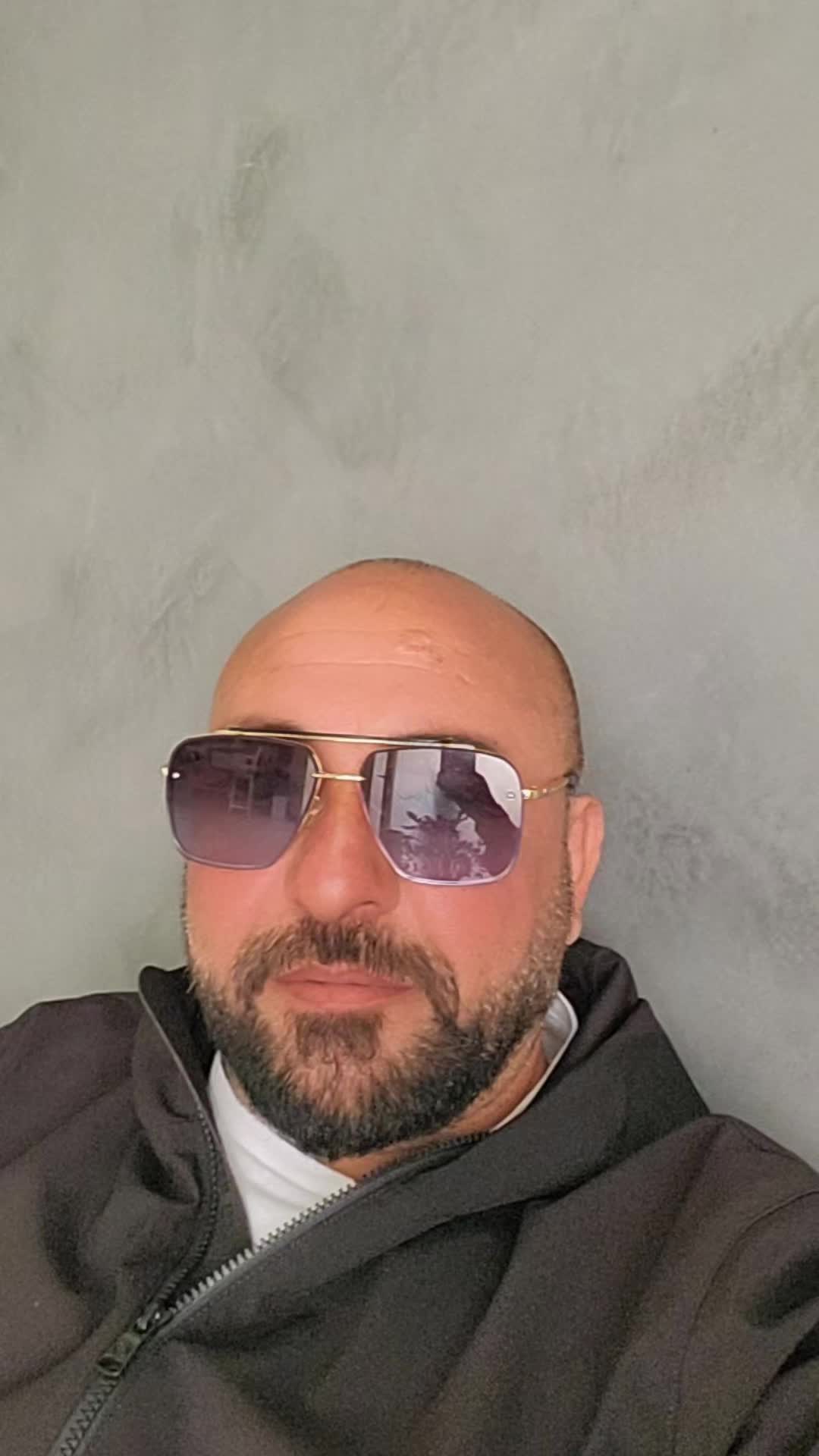 @Giuseppe Agliuzza