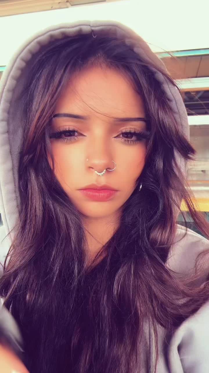 @𓋹