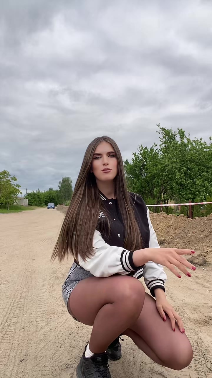 @𝒱𝐼𝒪𝐿𝐿𝐿𝒜