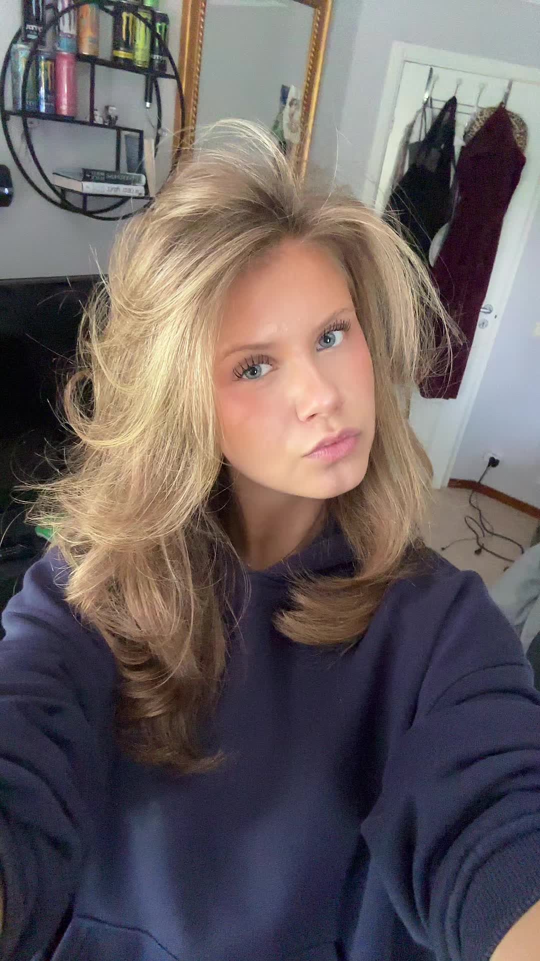@𝓜💋