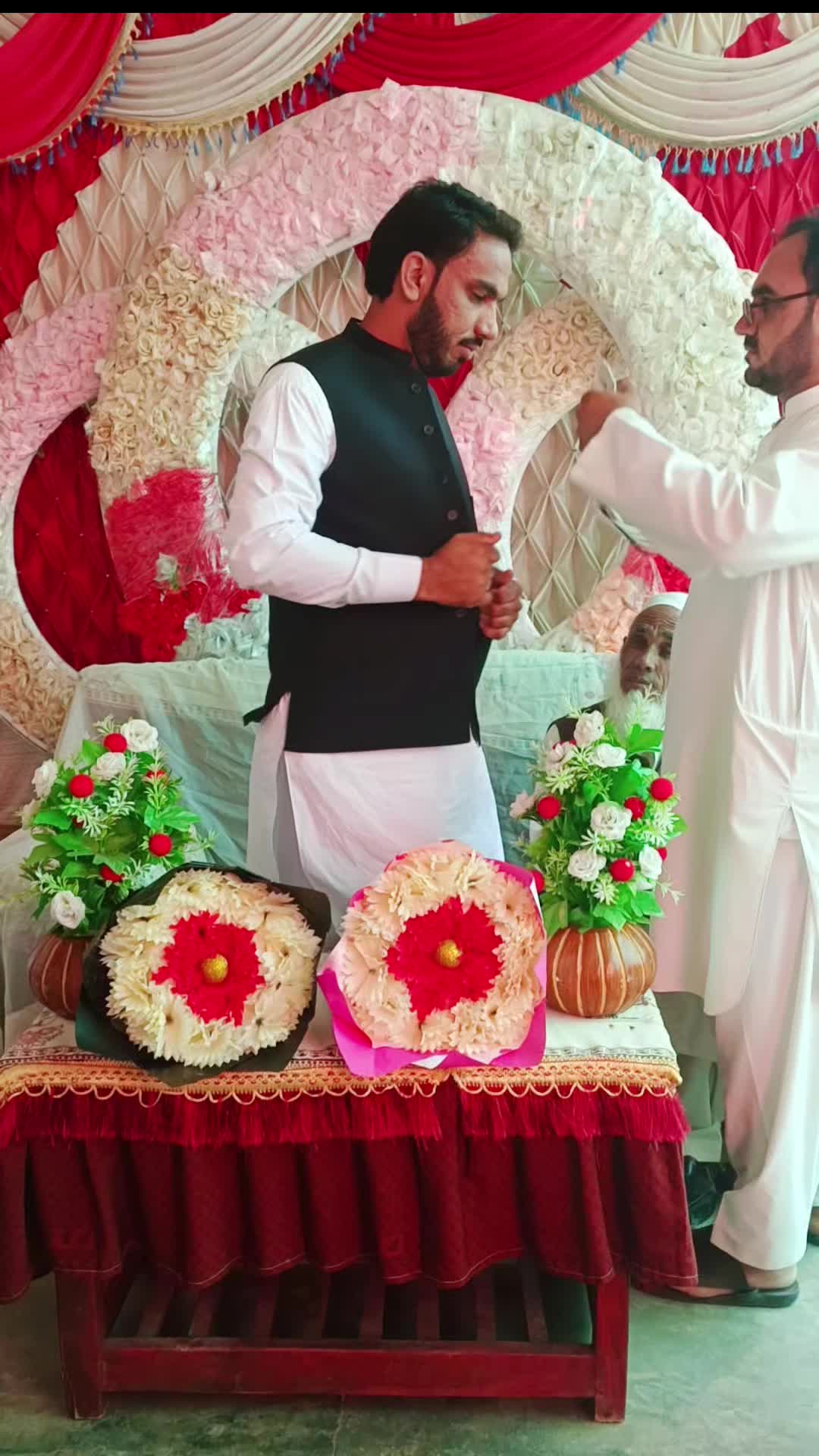 @Dr Haroon RPH
