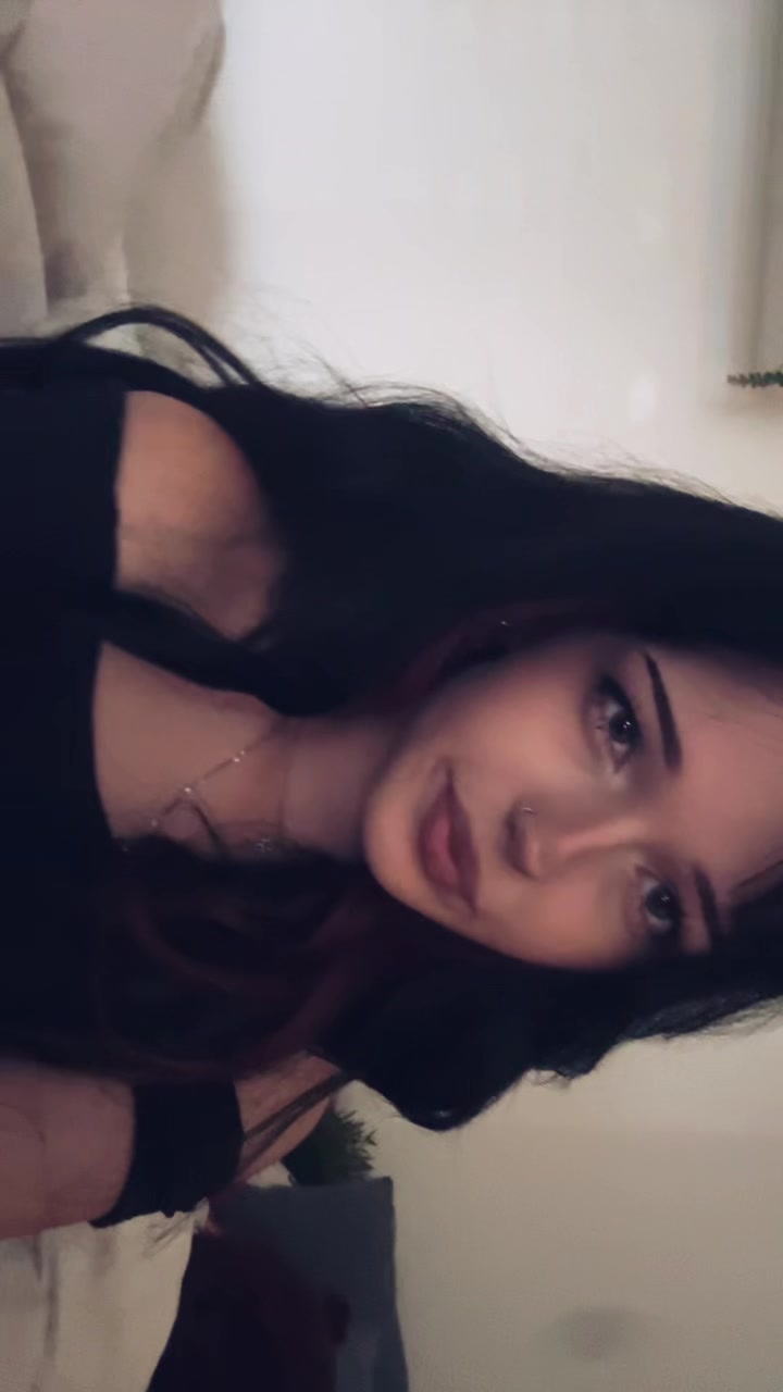 @LIZﾒ𝟶🐰🪽