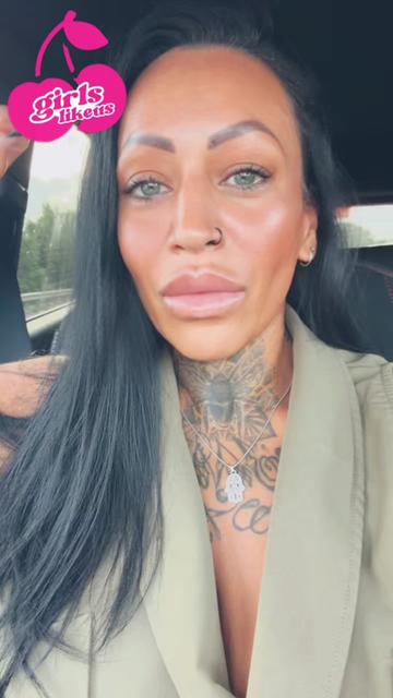 @tish.queerpeaks