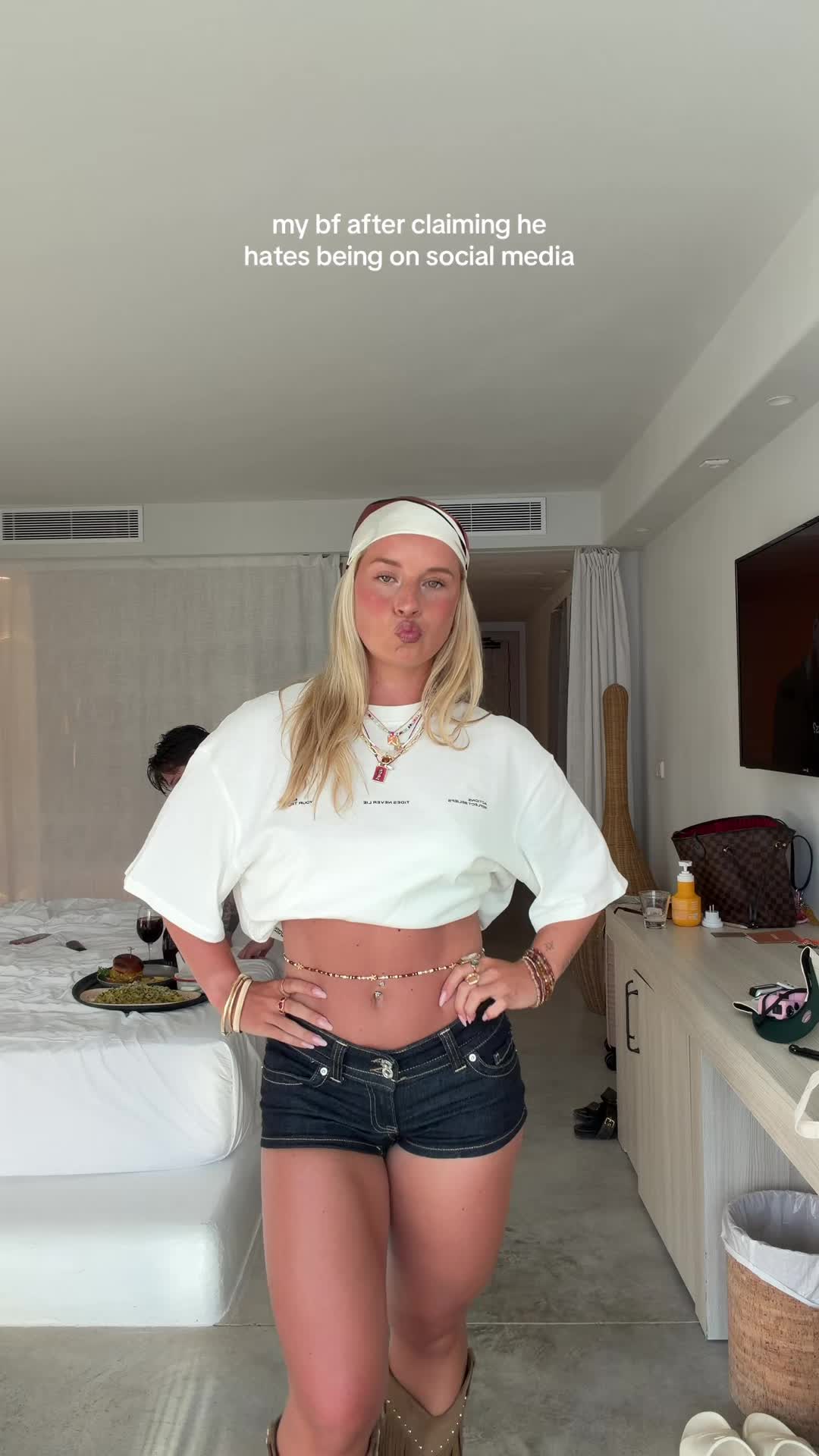 @Aoibh