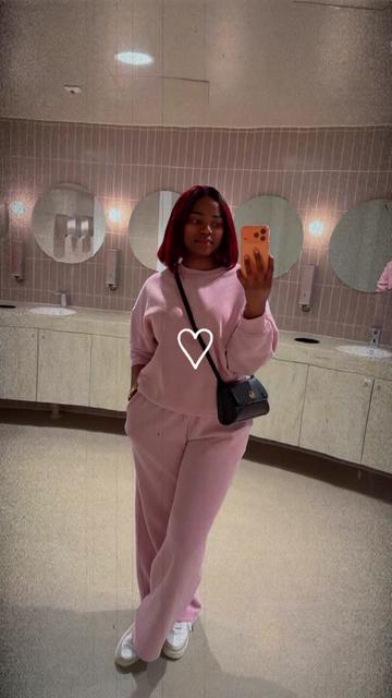 @THE BOSS LADY🇳🇦🫰🇫🇮