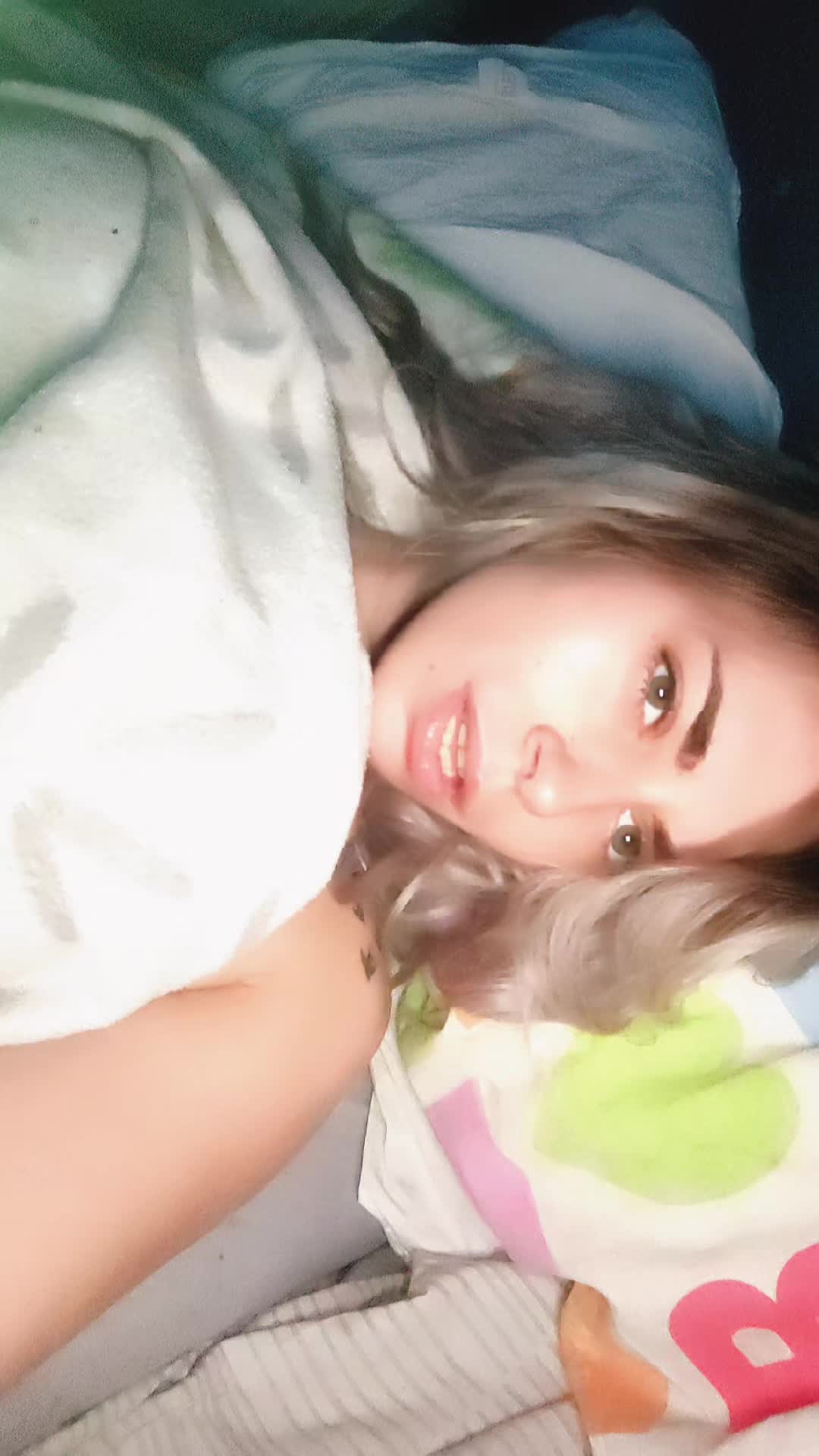 @LuciaMadreDeUnCachorroLobo