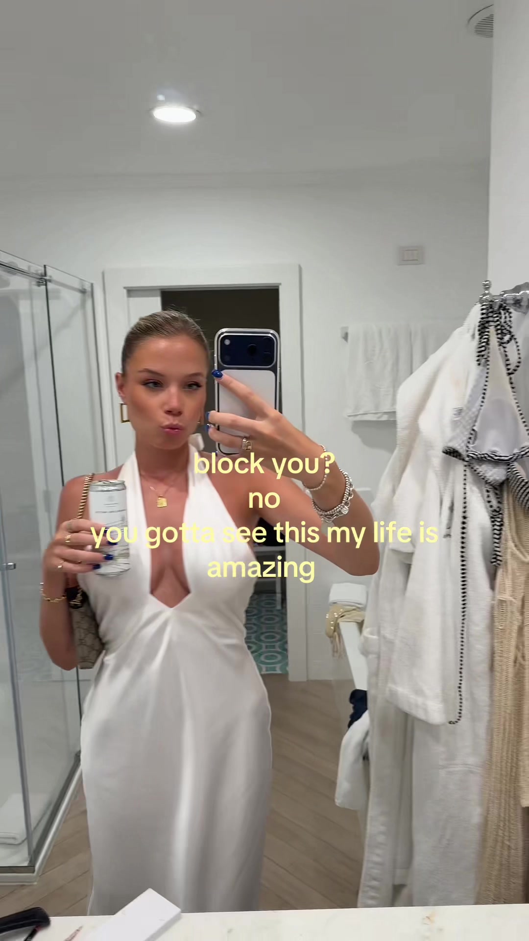 @helena