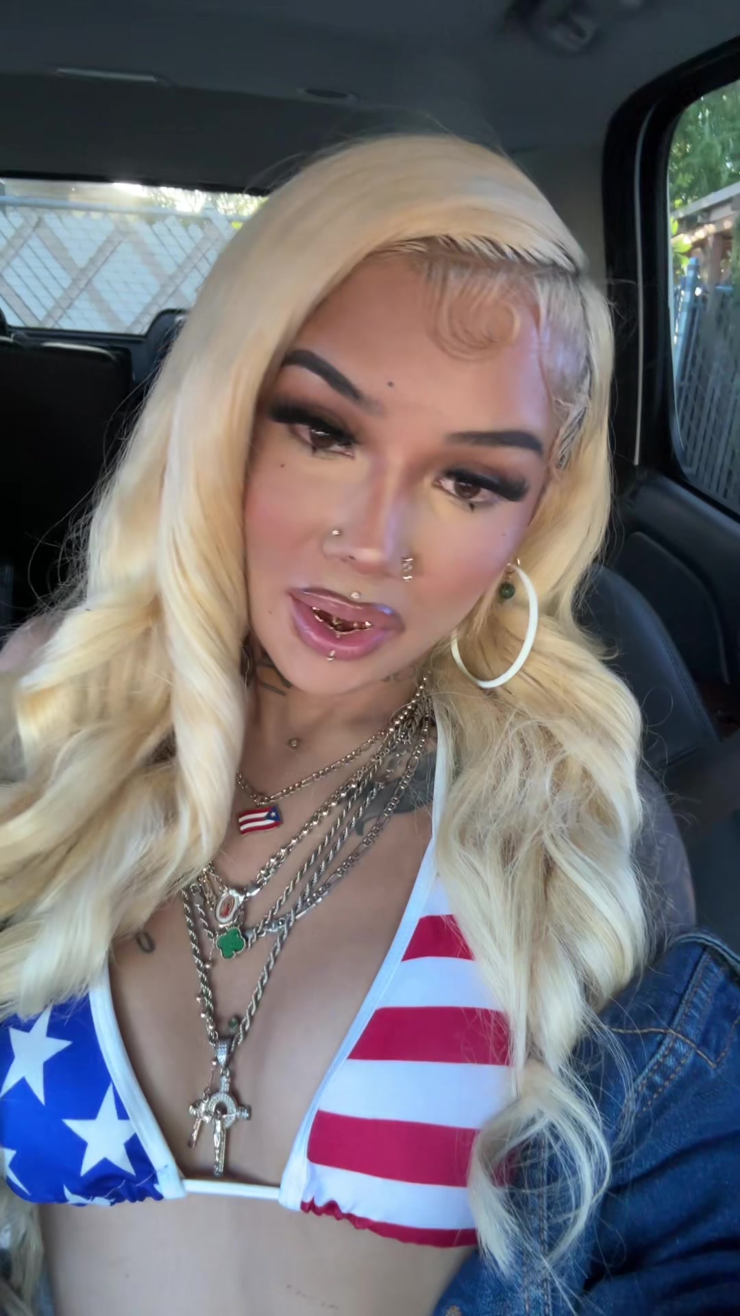@Leilanee🧃