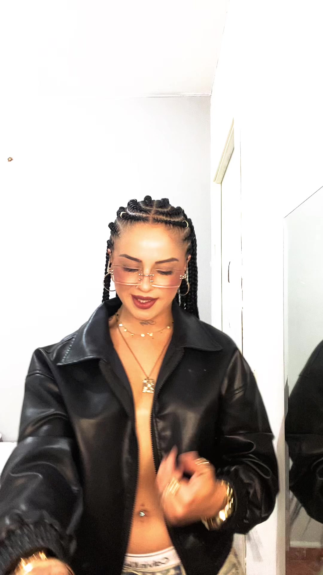 @monifernandezzz_