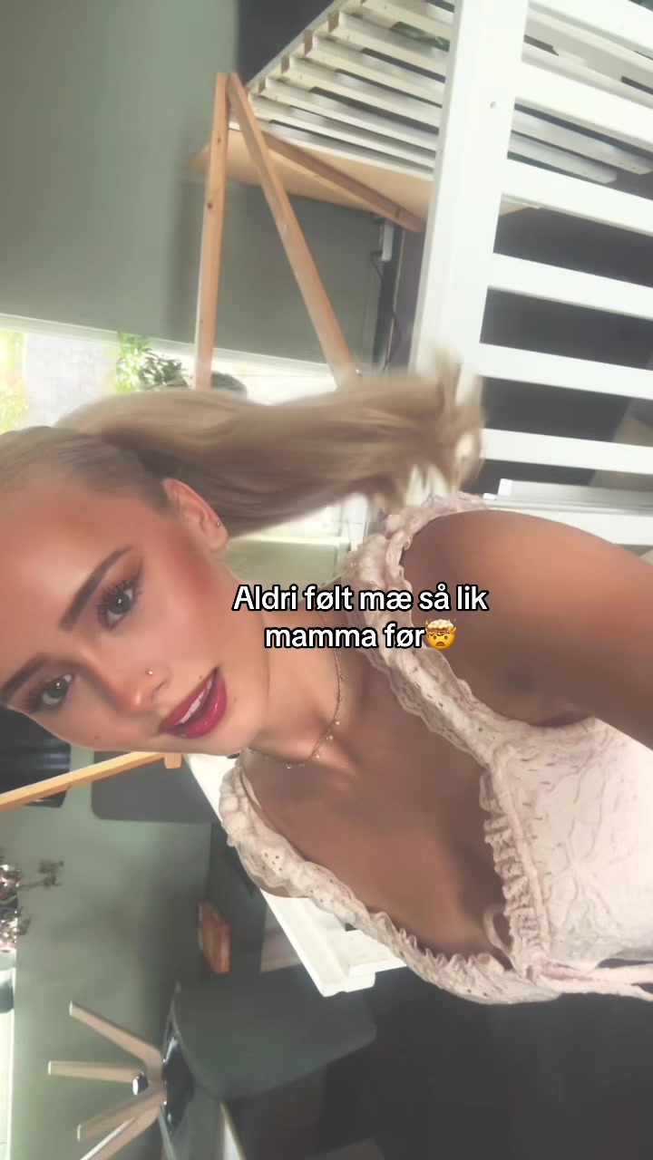 @✨𝓜𝓪𝓻𝓲𝓮𝓵𝓵✨