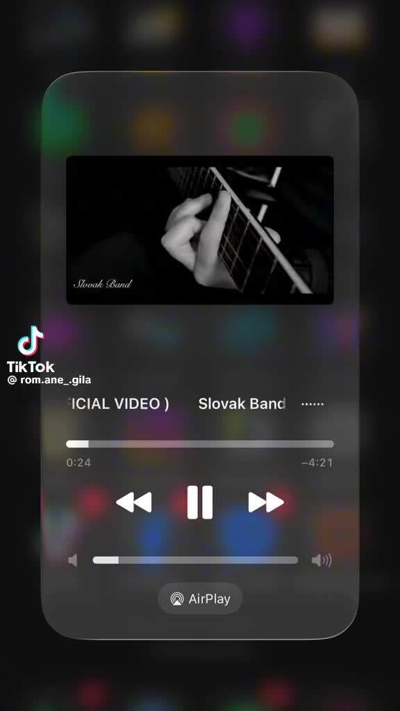 @🇨🇿 lavita lola 🥰