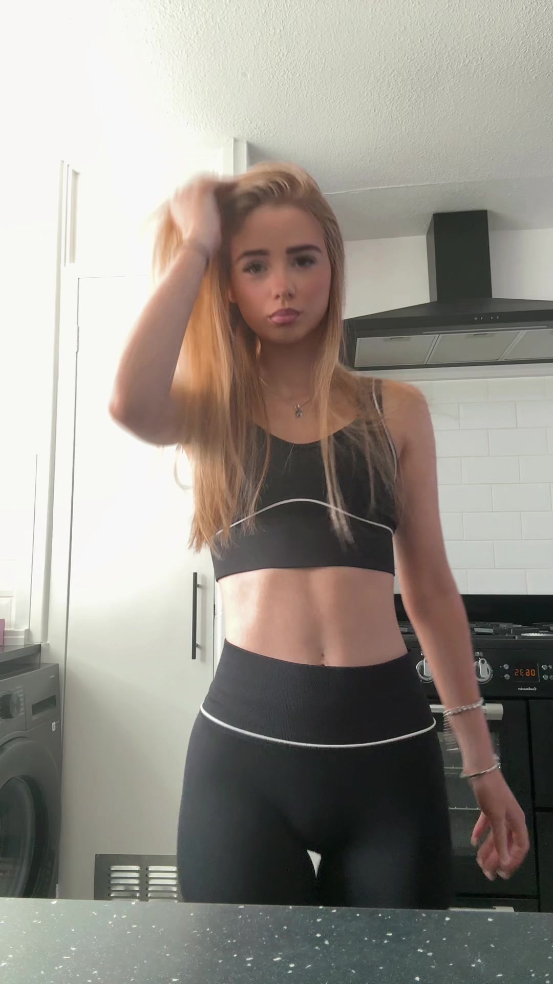@kaceyxoxo18