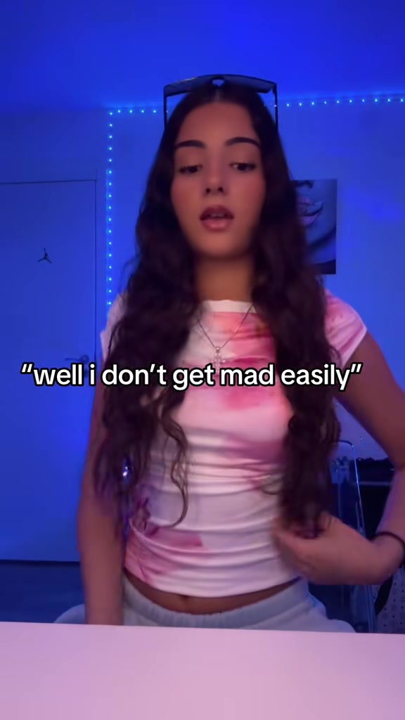 @👠