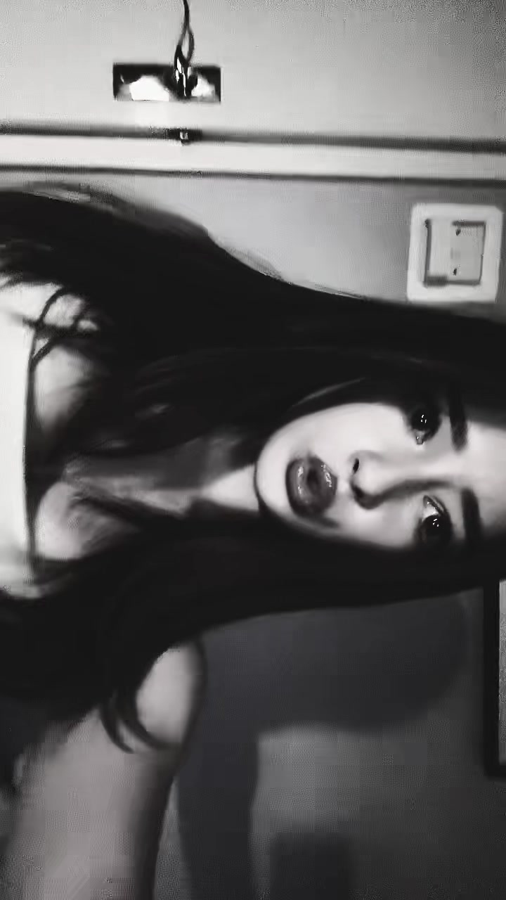 @Liv