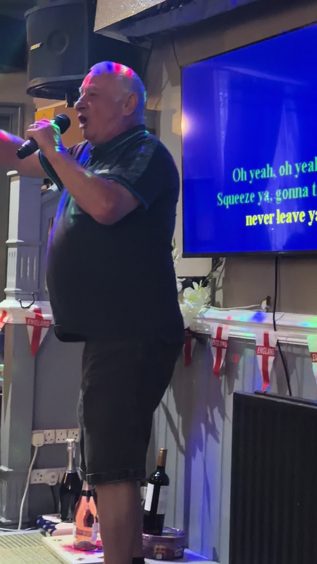 @Aiden&rsquo;s Karaoke 🎤 🎵