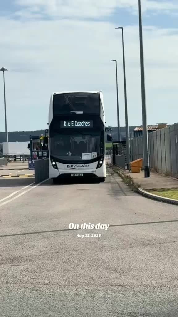 @𝘾𝙤𝙖𝙘𝙝 𝙎𝙘𝙚𝙣𝙚𝙨