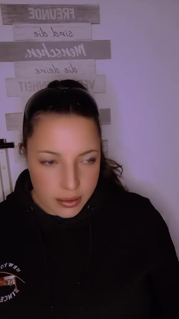 @Jennytier