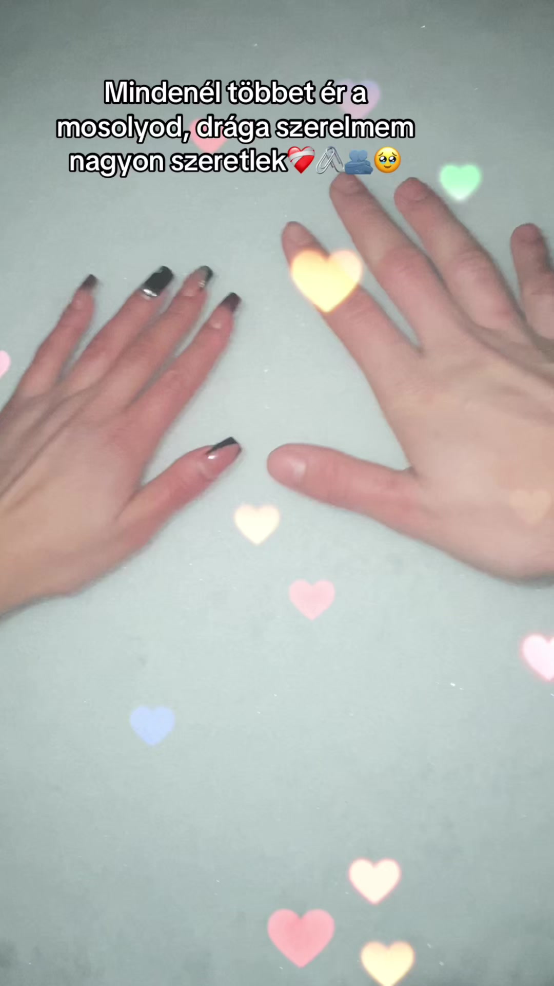 @Fruzsi❤️&zwj;🩹