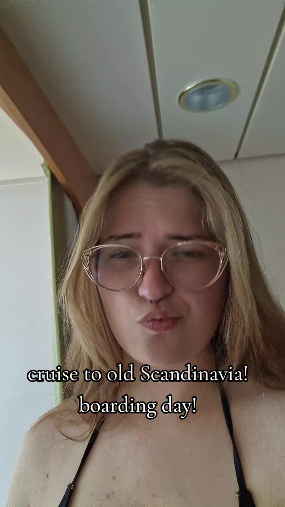 @Mo <3