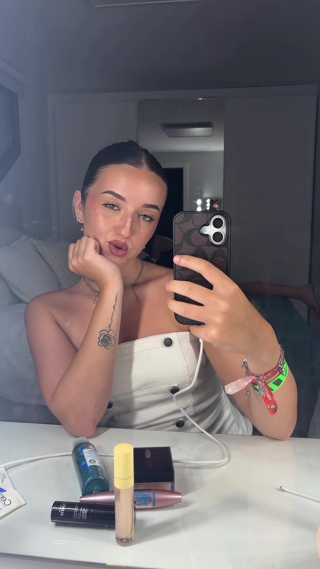 @Luuciiaa