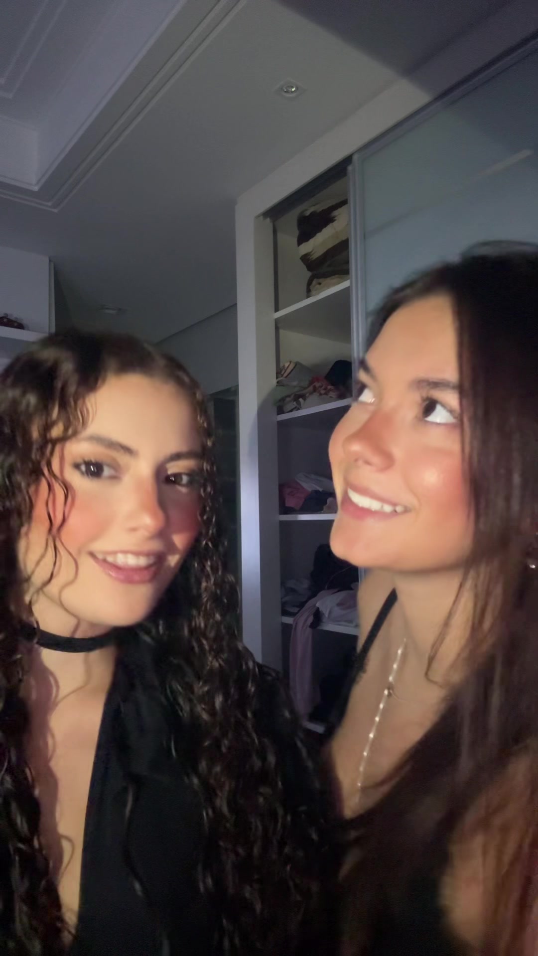 @Anita_velloso