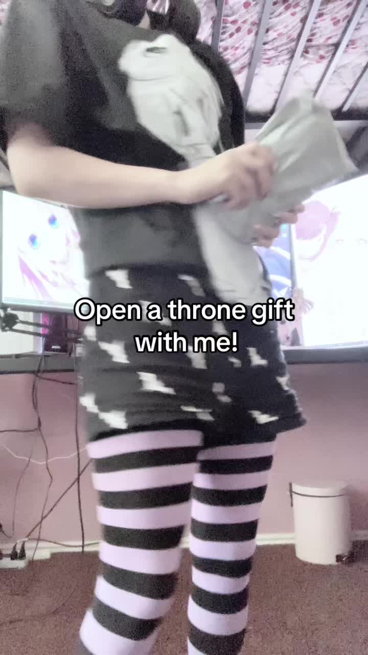 @sealpuppypaw__