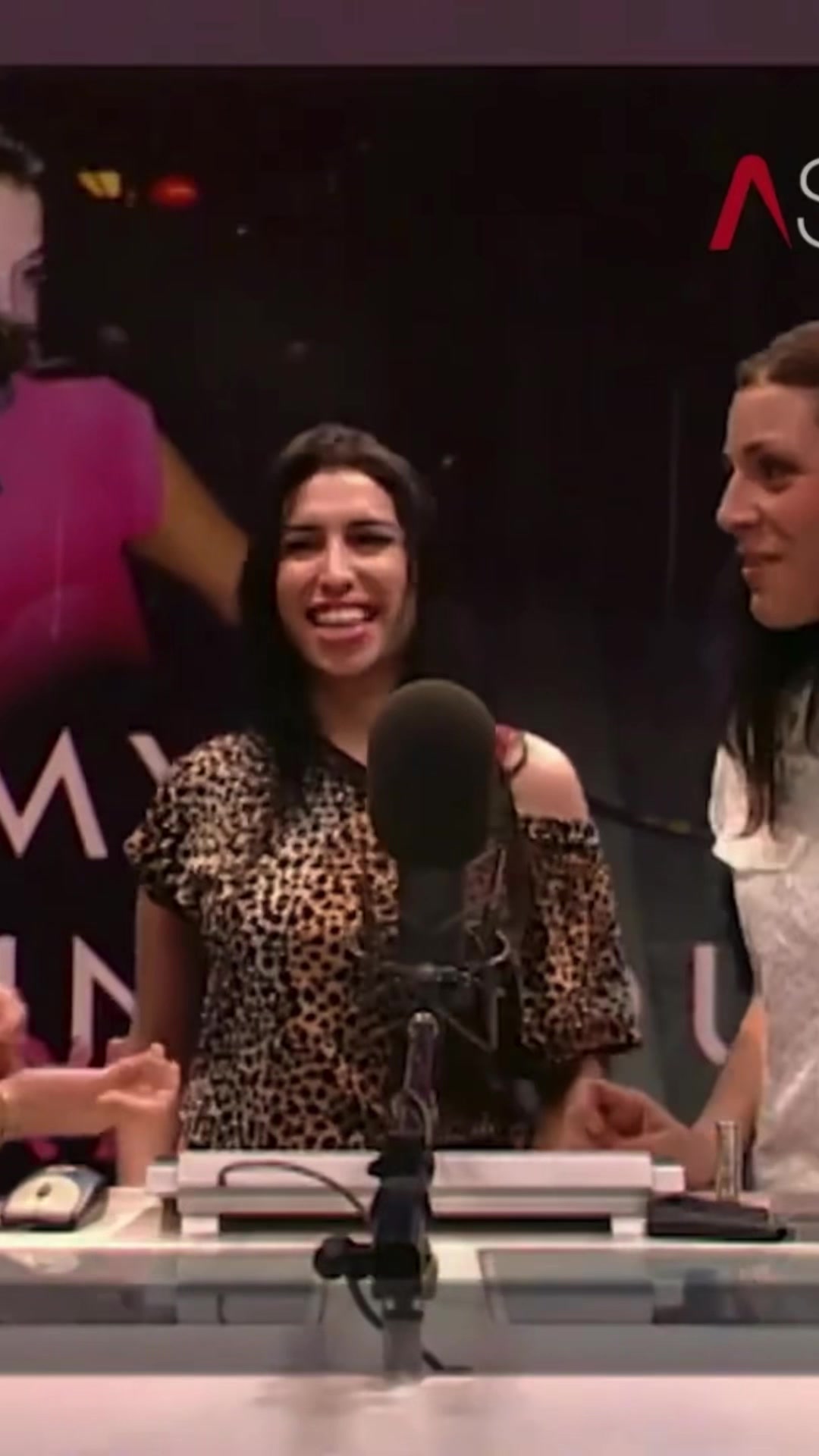 @Amy Jade Winehouse