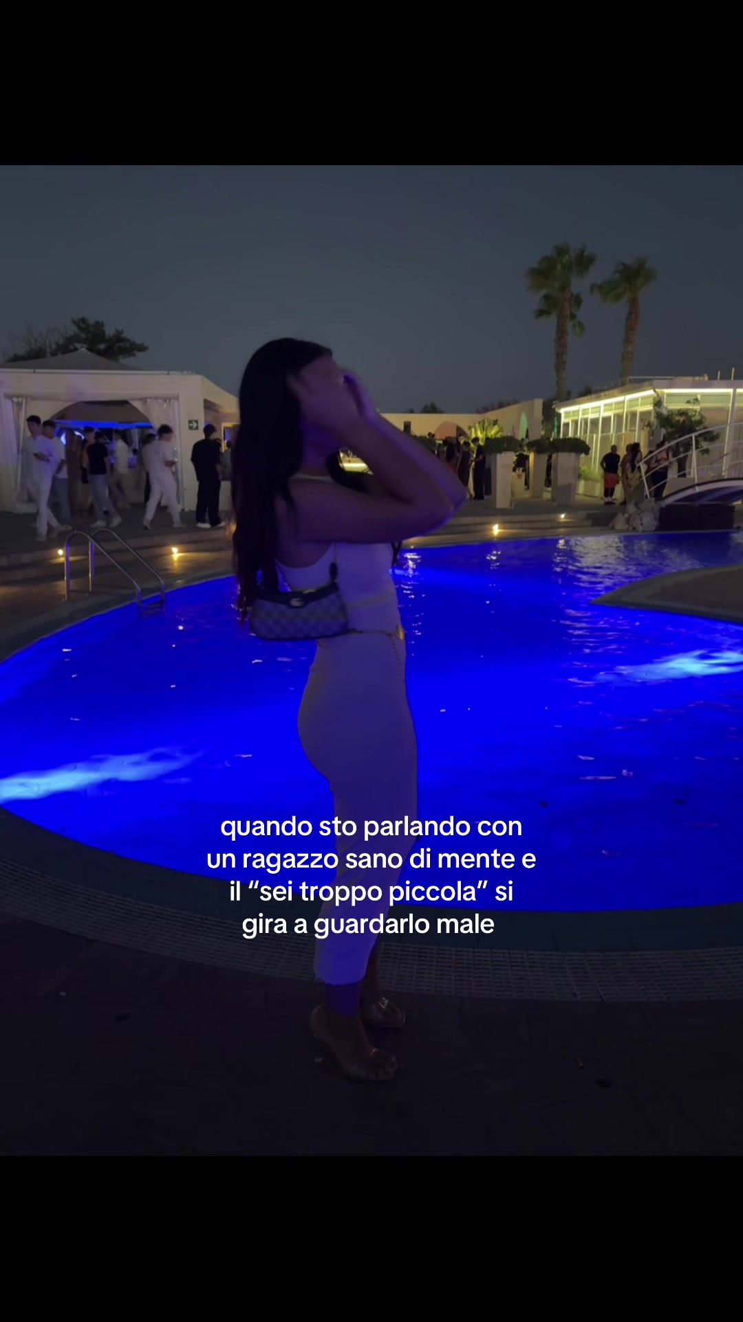 @vi