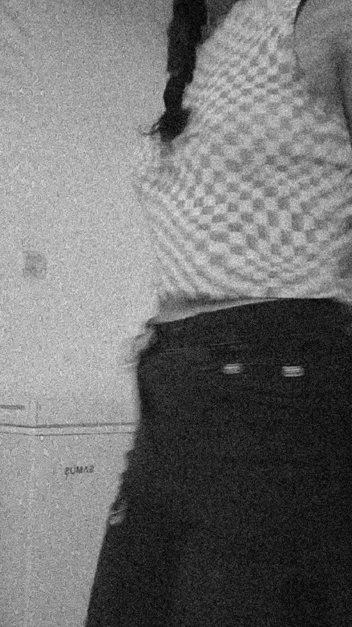 @🖤