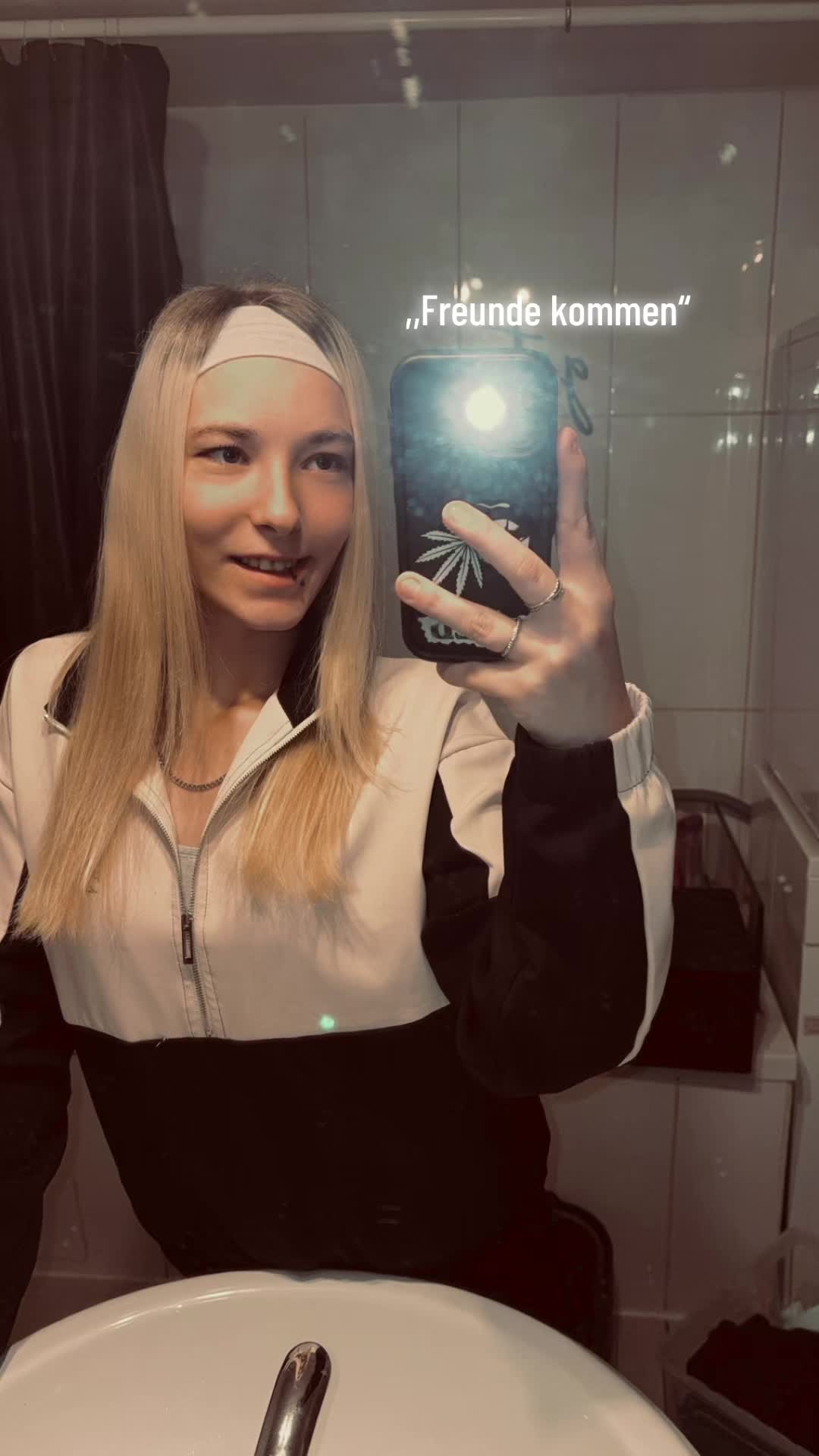 @Ronja🫵
