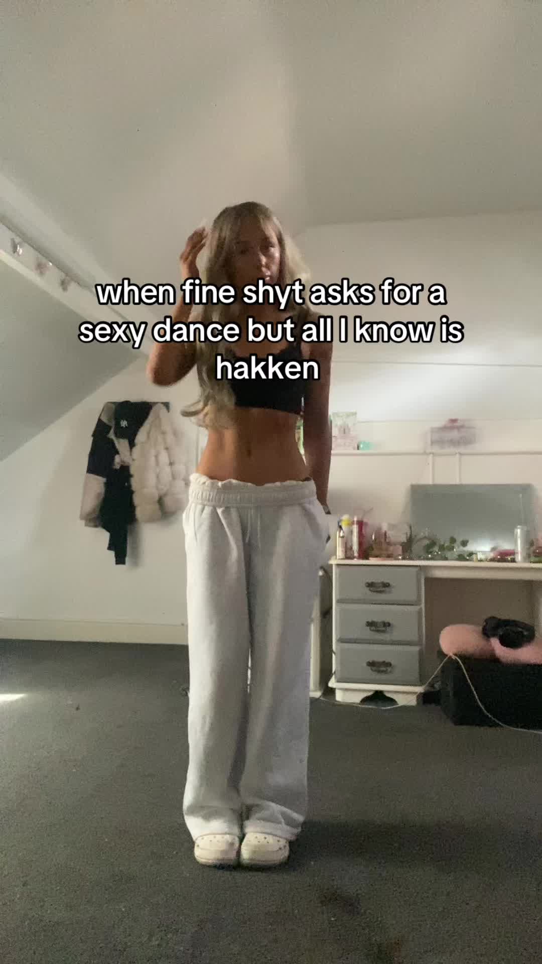 @scarl🪽🖤🐆🎀