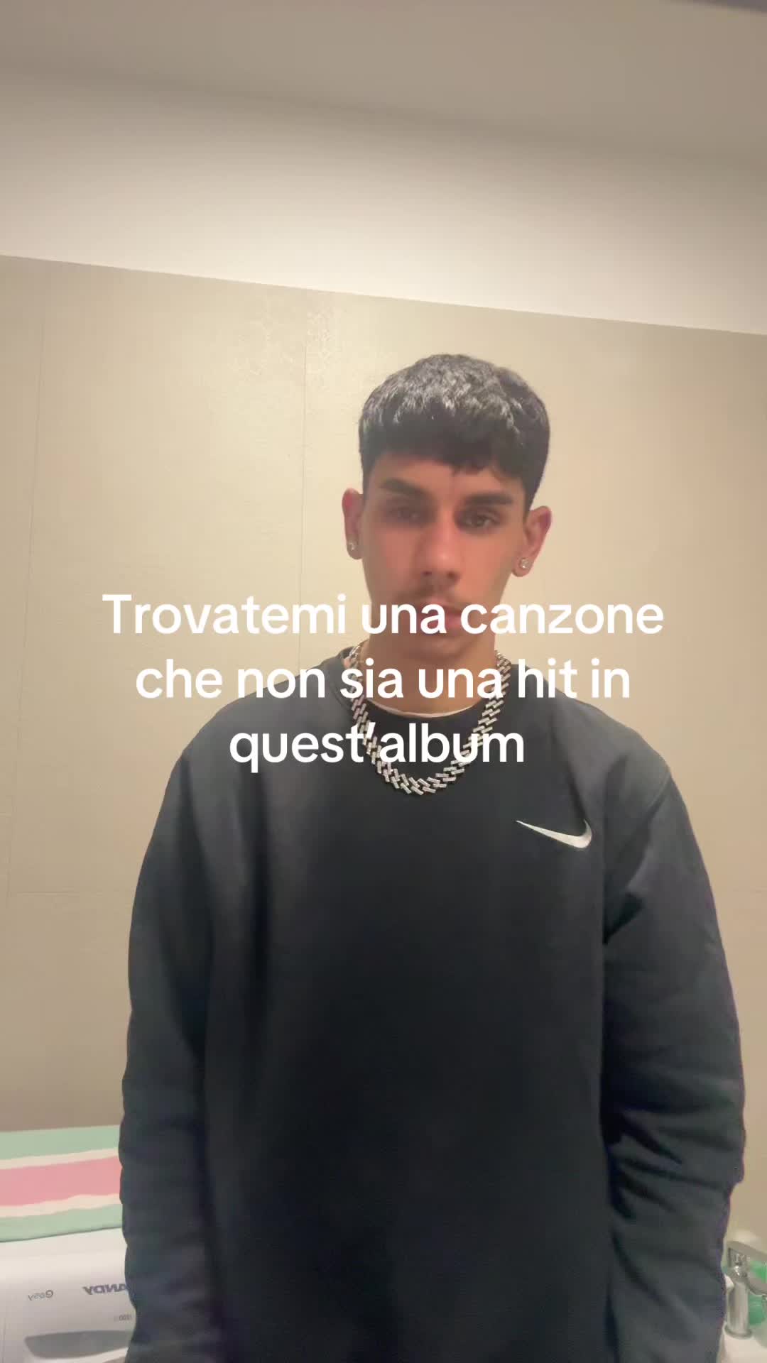 @Nicola Laddaga00