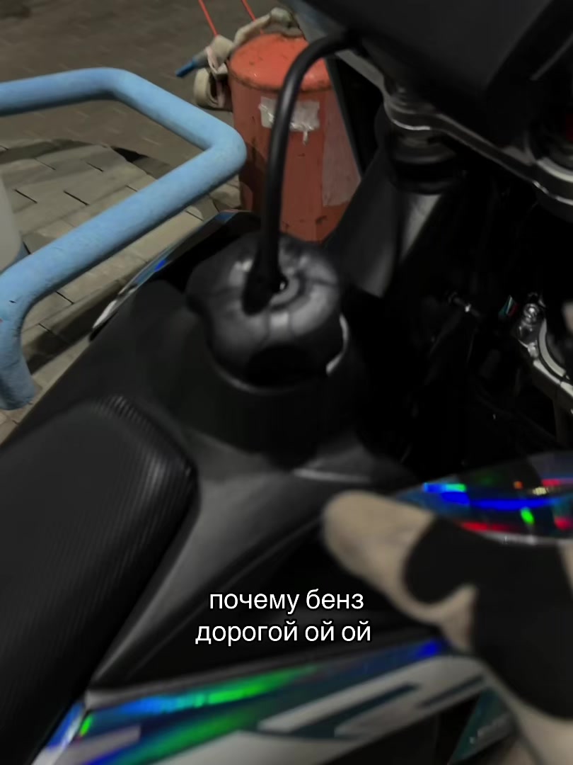@юля bse