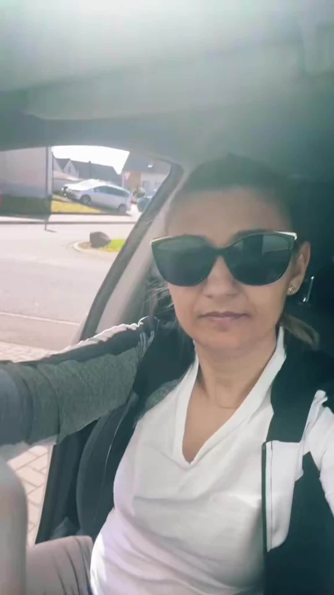 @Madalina Mada Stilat