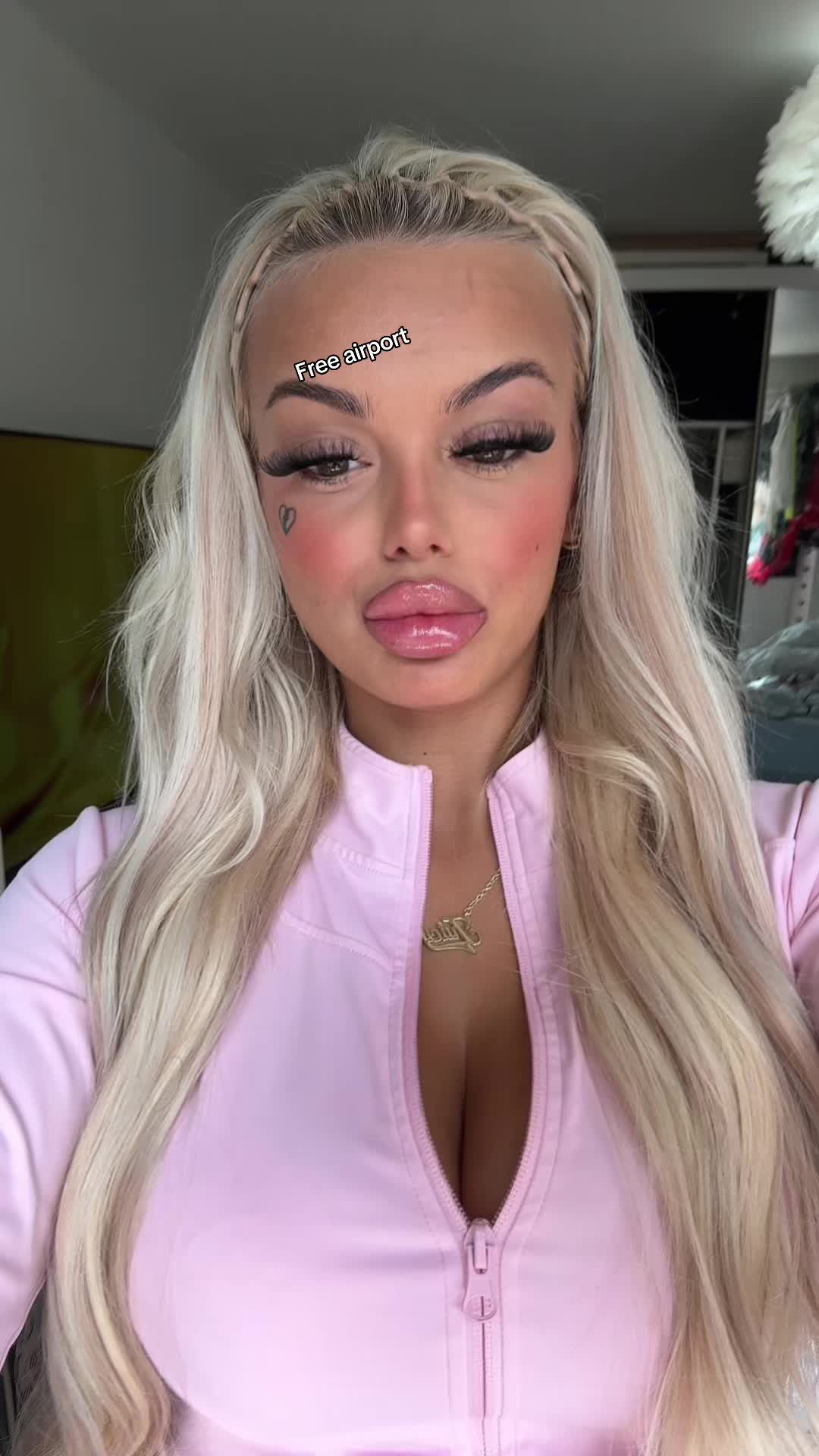 @Katelyn🤌🏼🖤