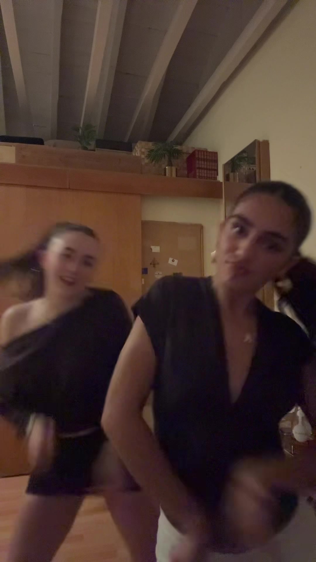 @anya da silva
