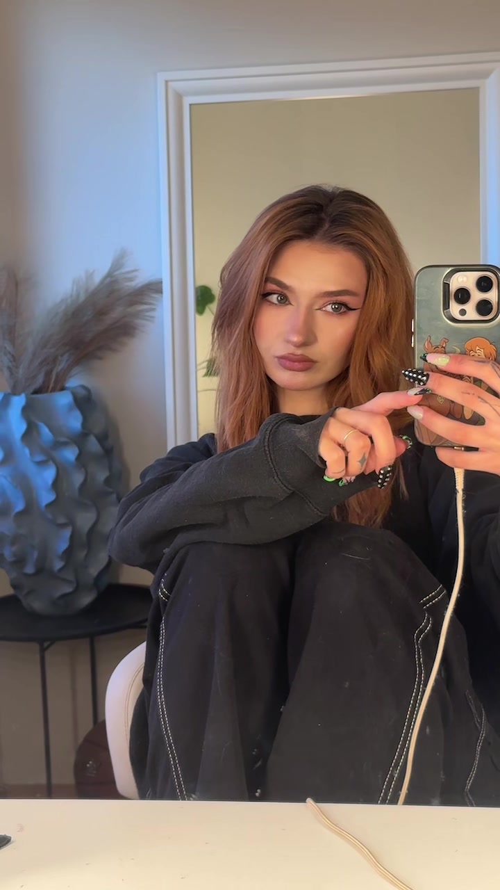 @BLVCKQU