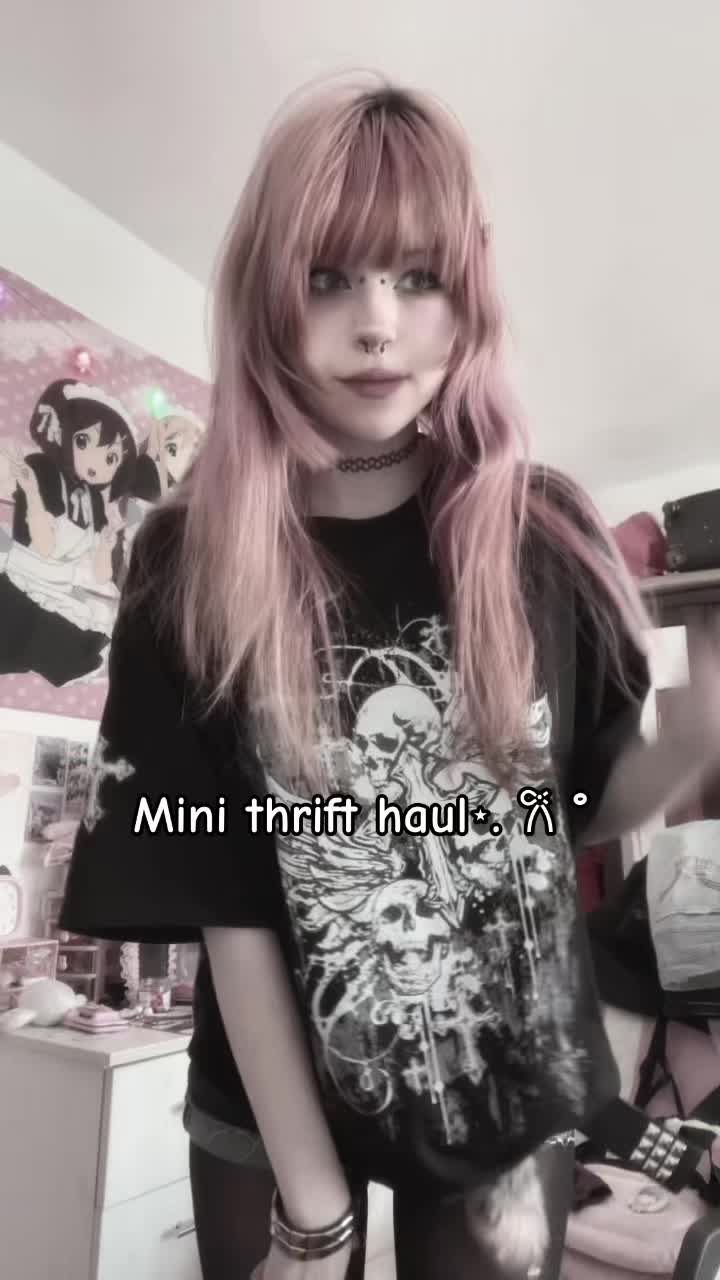 @Kat ⋆🐾&deg;