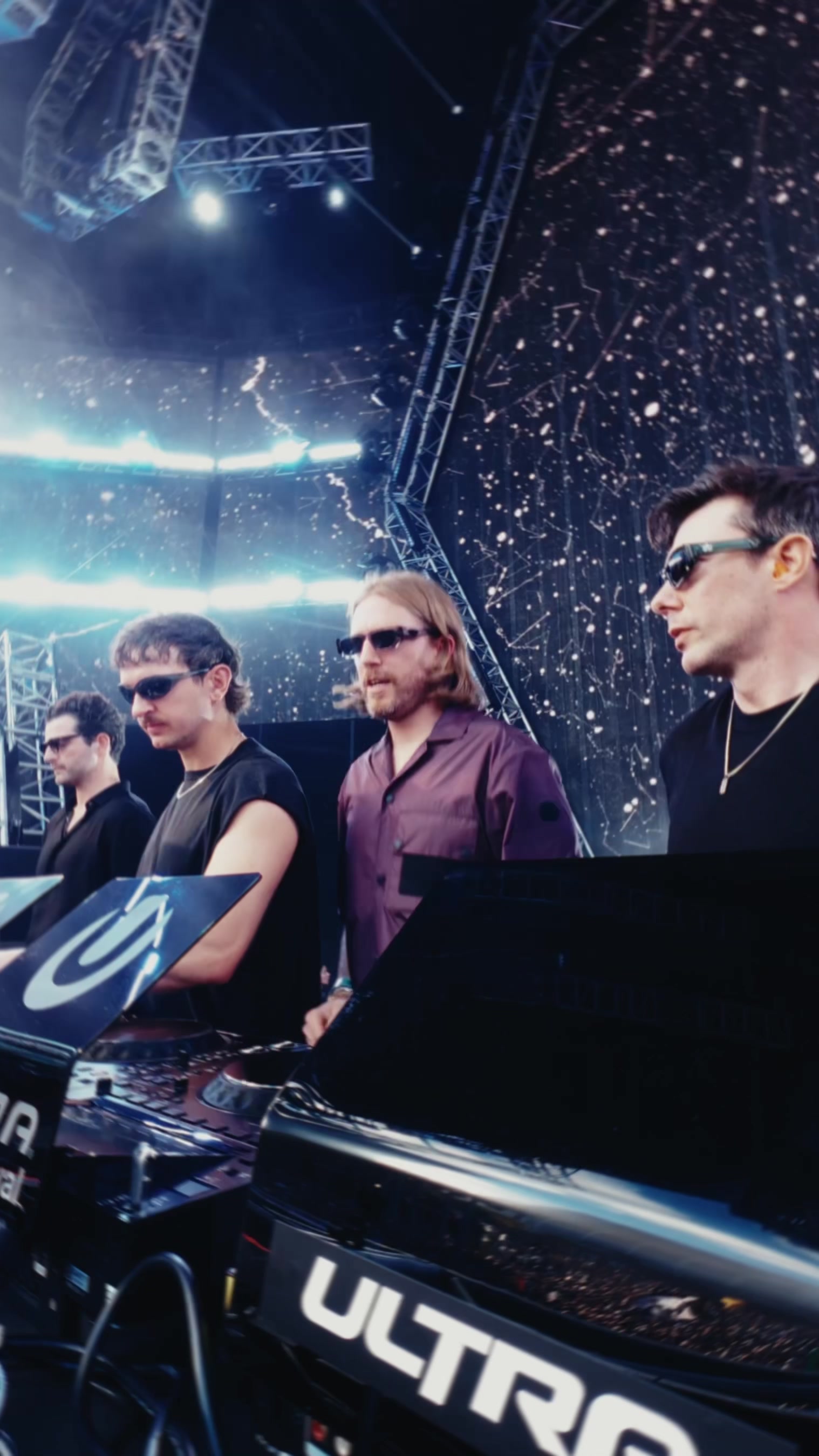 @subfocus