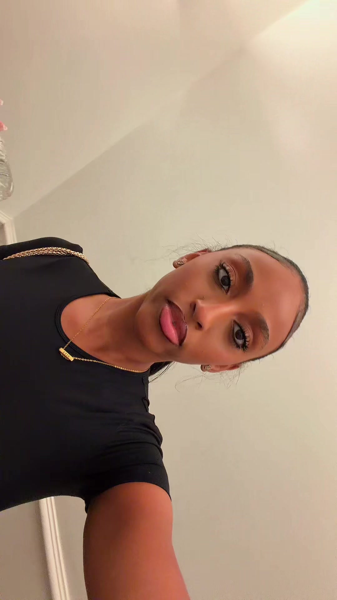 @realachicka