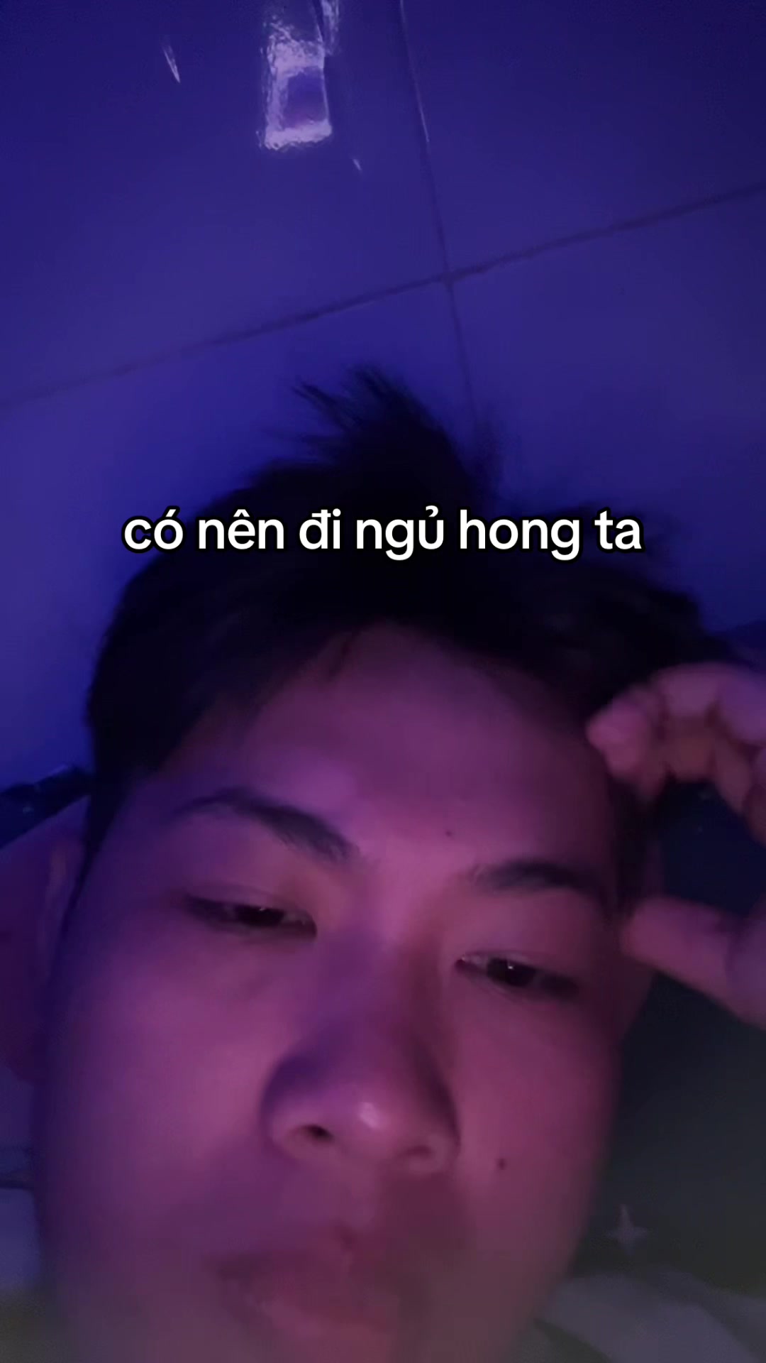 @tòn làm hài