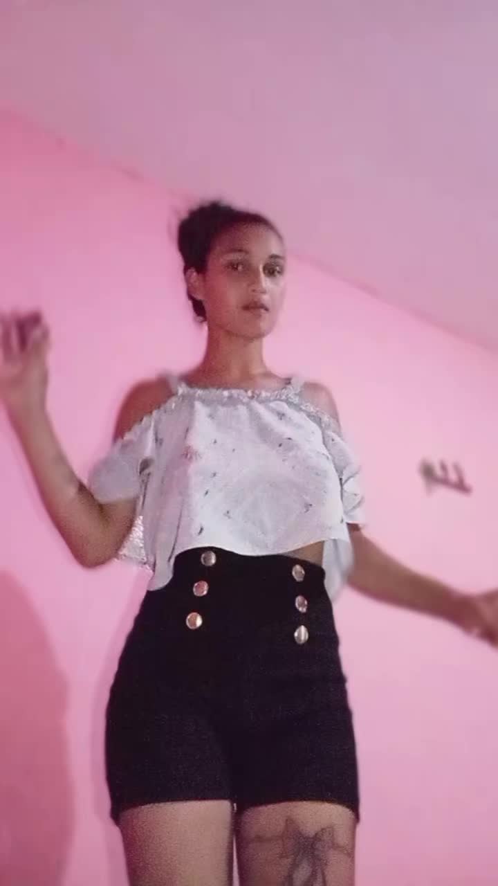 @🌺 įøąňą 🌺