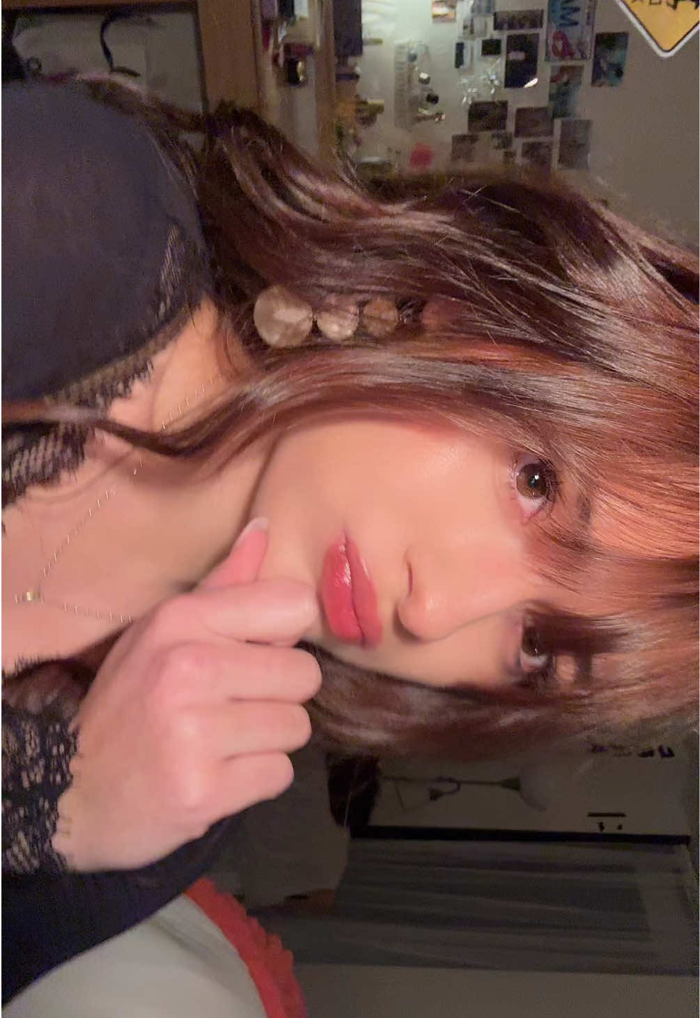 @❦